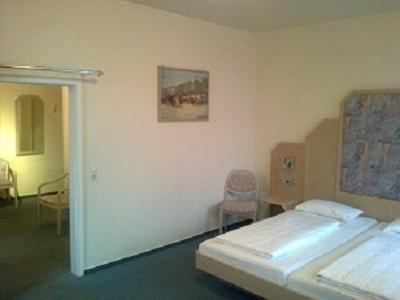 Gasthaus Zum Engel Hotel Ращат Стая снимка